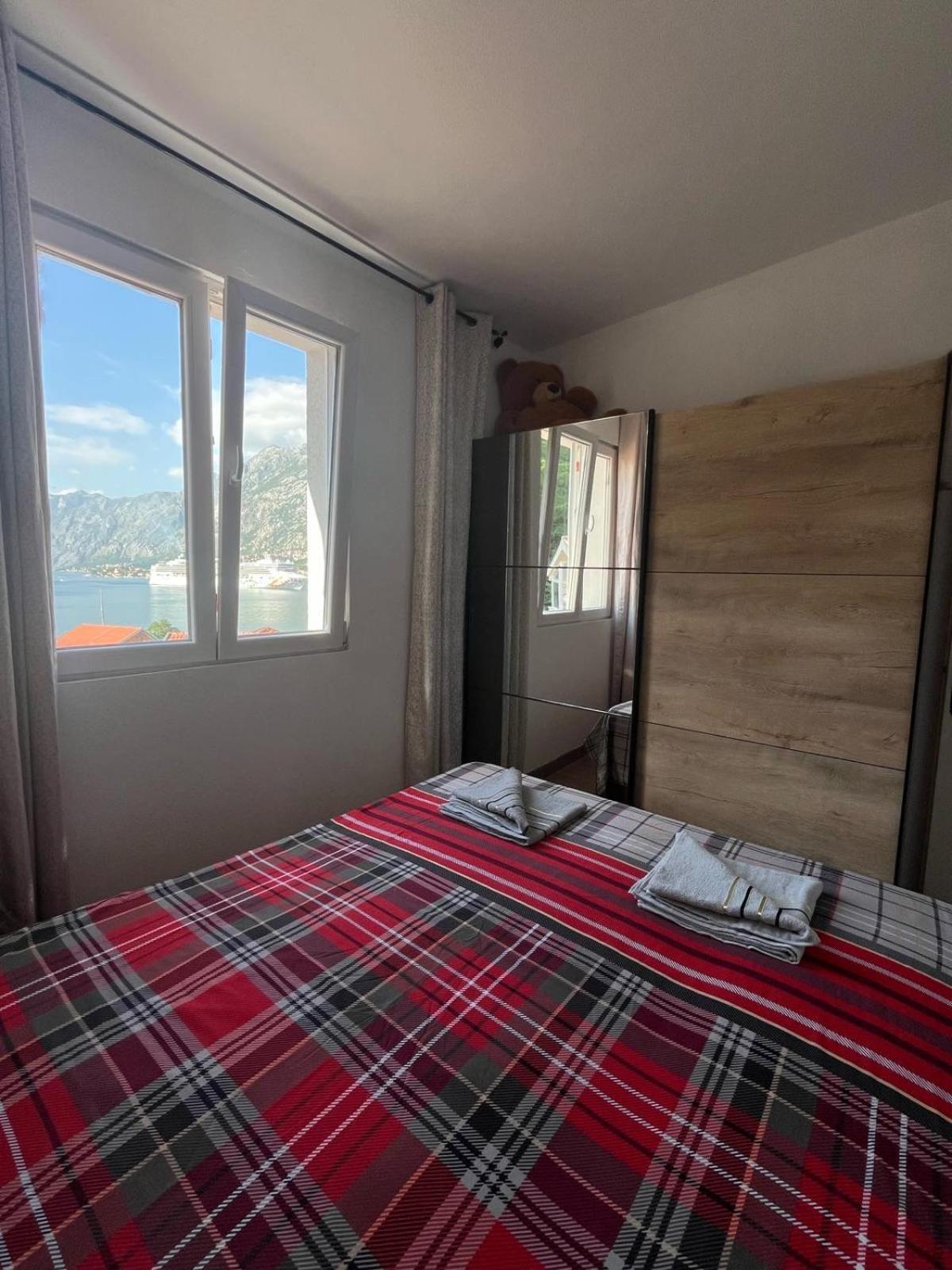 Ferienwohnung Asija Kotor Exterior foto